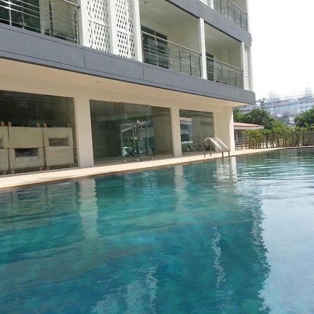 R-Con Rest Sea Hotell Pattaya Exteriör bild