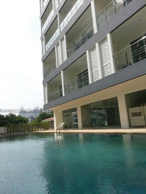 R-Con Rest Sea Hotell Pattaya Exteriör bild